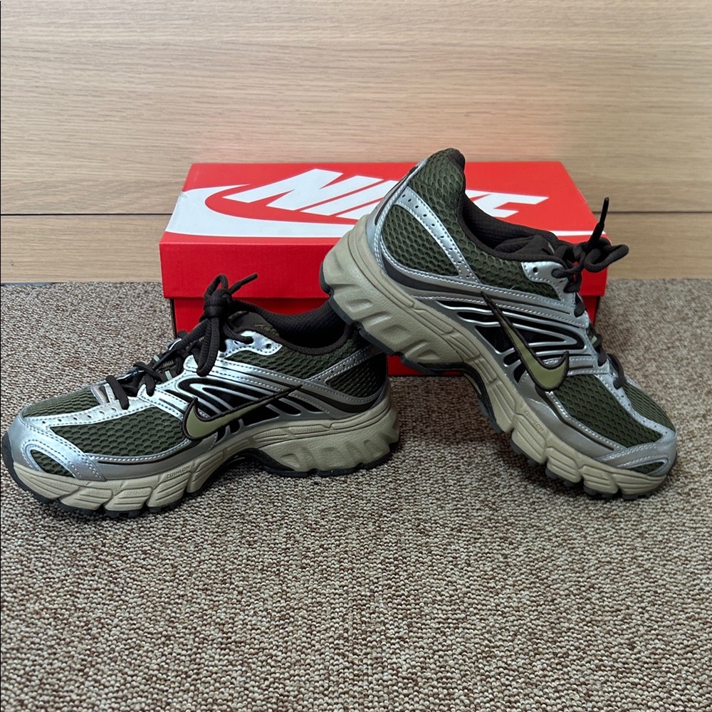 Nike Olive Green Silver Black Sneakers - Picture 3 of 5